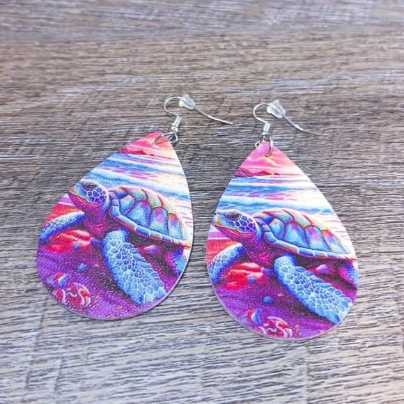 Turtle Earrings French Hook Teardrop Vinyl Double Sided Dangle Womens Pink - Picture 5 of 6